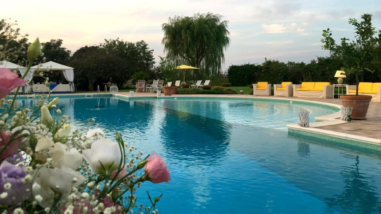 Tenuta Donnanna Agriturismo&Glamping Galatone Exteriér fotografie